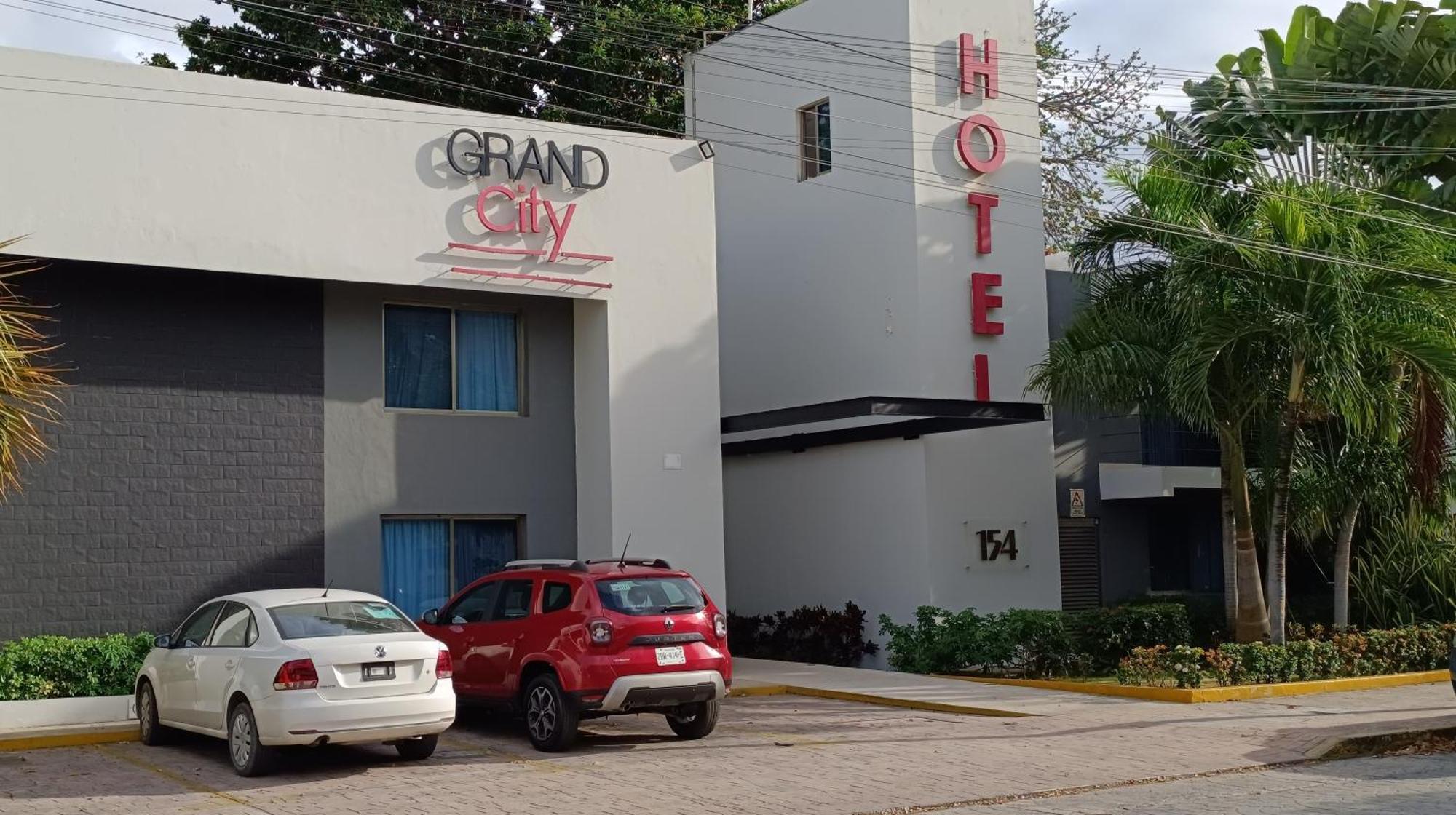 Grand City Hotel Cancun Exterior photo